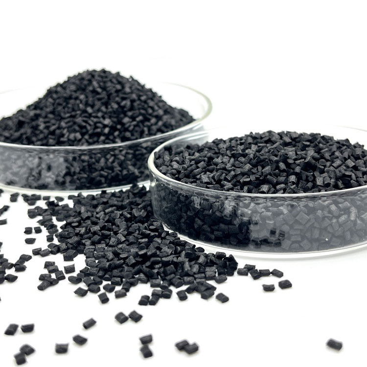 碳纤维增强聚酰胺12（PA12）的复合材料